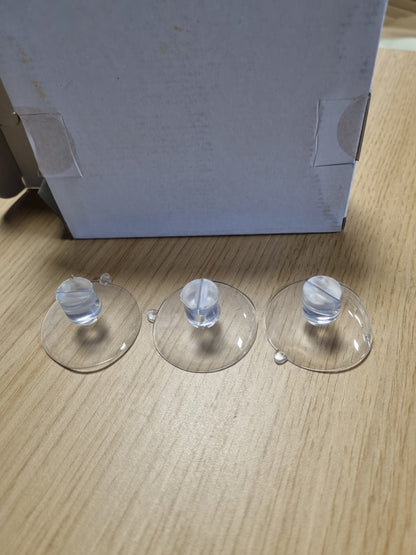 169156 - COM-FOUR® 20x Mbajtëse Filxhanësh Thithëse me Hapje Kablli Ø 45 mm për Drita me Varëse dhe Dekorime Dritaresh - Kapëse të Forta për Montim në Dritare