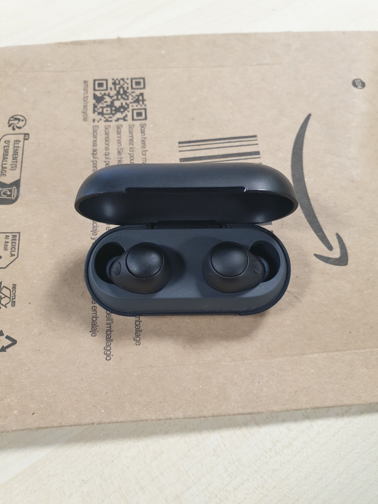 188711 - SONY Kufje pa Tela Bluetooth WF-C700N me Anulim Zhurme, Lidhje Shumëpikëshe, IPX4, Jetëgjatësi Baterie 20 Orë, Karikimi i Shpejtë, për iOS dhe Android, ngjyrë e zeze