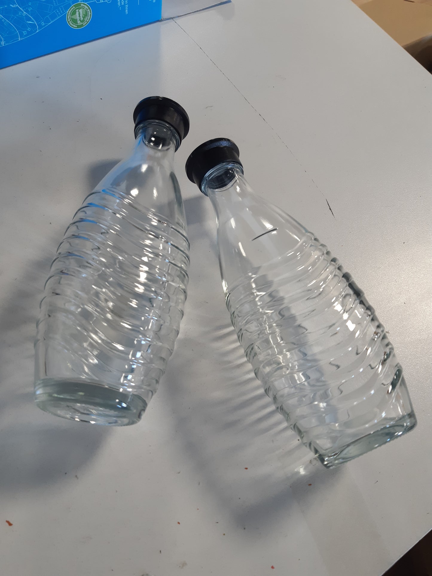 247791 - SODASTREAM Karafe Qelqi 0.7 L - Set me 2 të ripërdorshme, e përputhshme me Penguin dhe Crystal, materiale miqësore me mjedisin