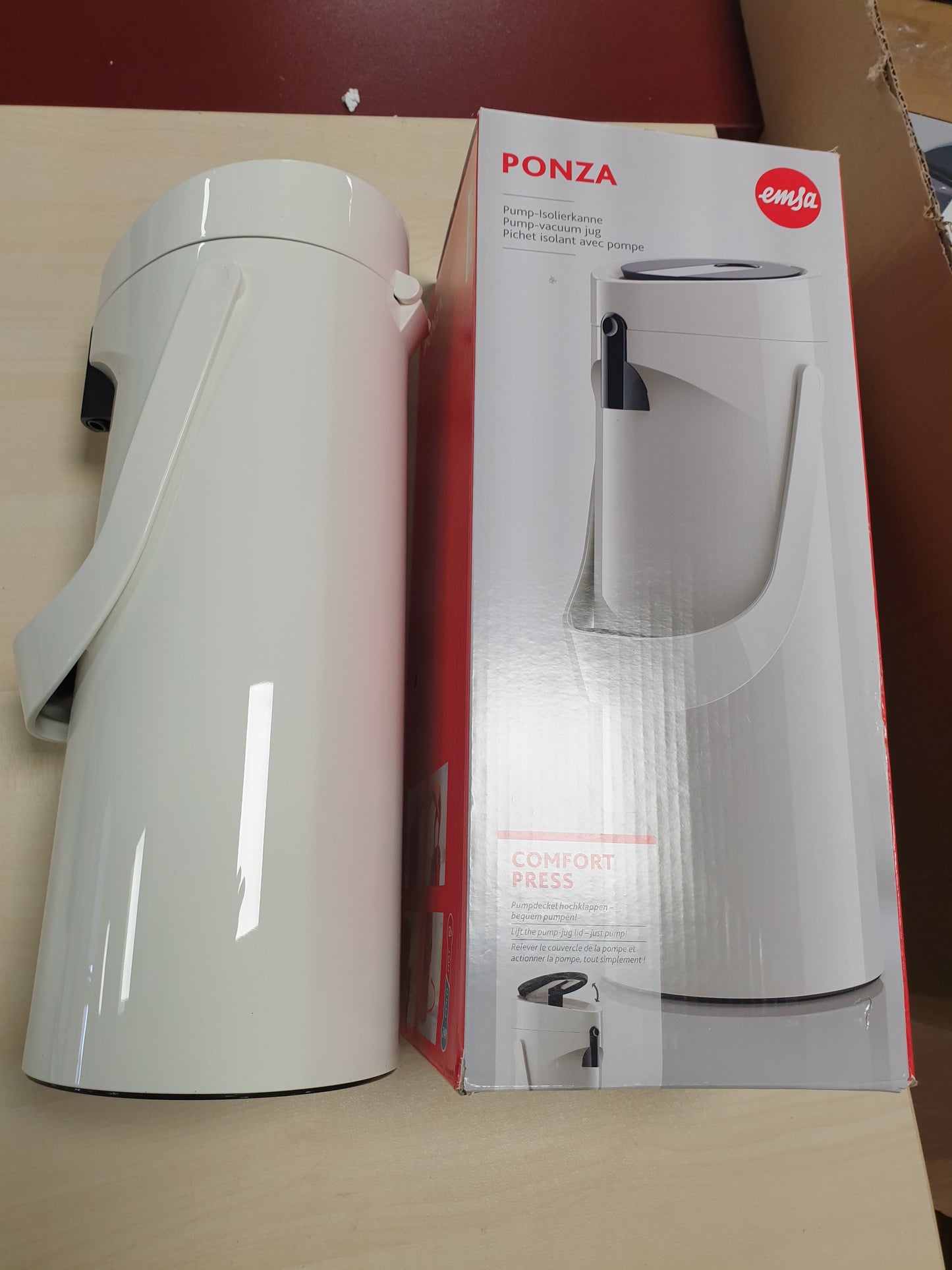 240285 - EMSA GMBH 515707 Ponza ISO Termos Shishe 1.9 L, Çelik Inoks, 17 x 16.5 x 39 cm, i Bardhë