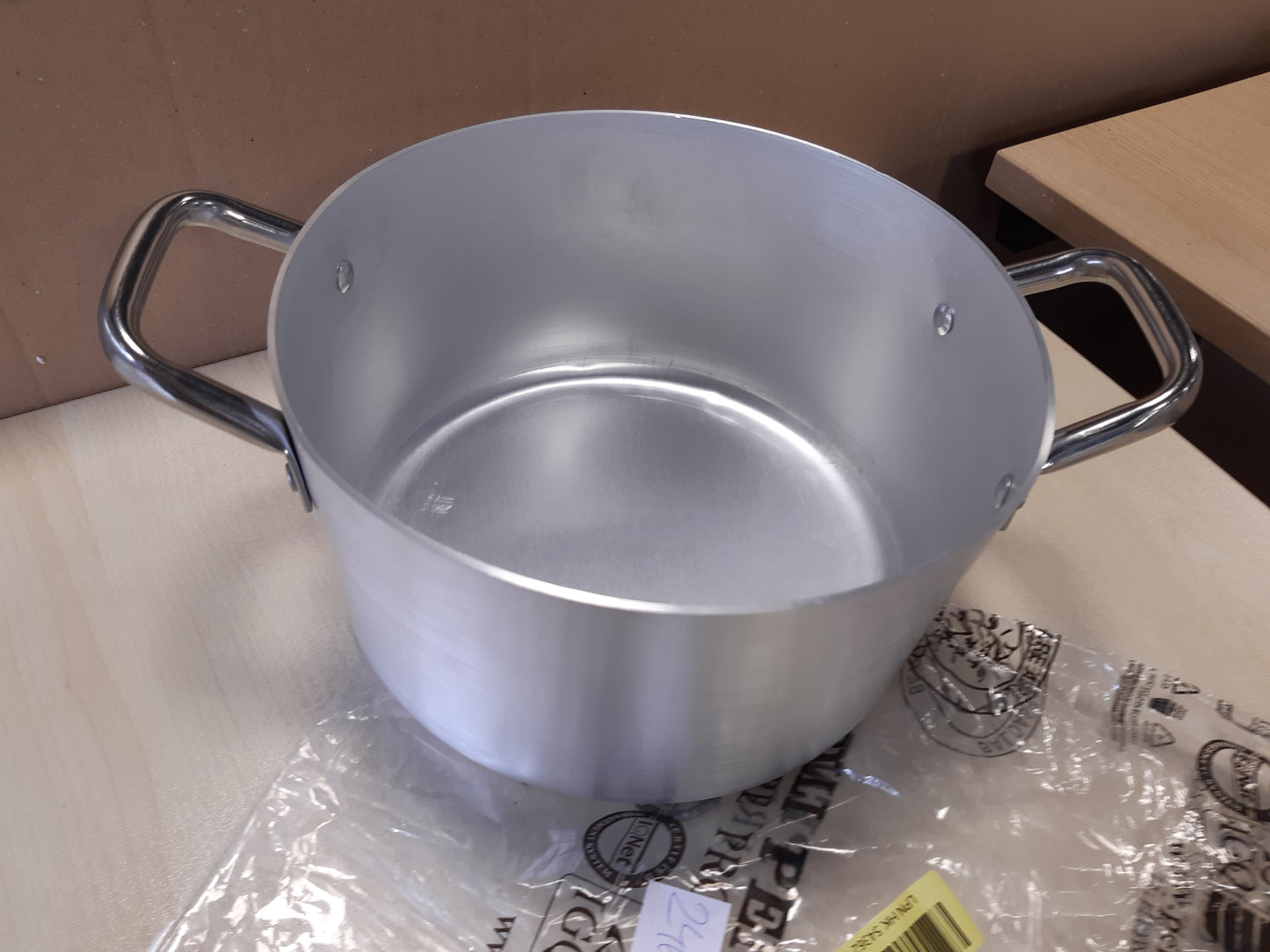 246397 - PENTOLE AGNELLI Ena alumini me 2 doreza, çelik inox, 24 cm