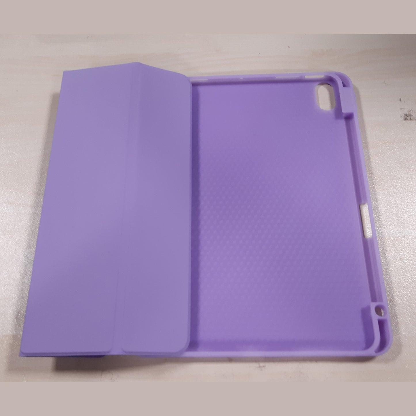 267409 - A-BEAUTY Mbulesë për iPad Air 11" M3/M2 2025/2024, për gjeneratën iPad Air 6/5/4 (10.9 inç 2022/2020) me mbajtëse stilolapsi