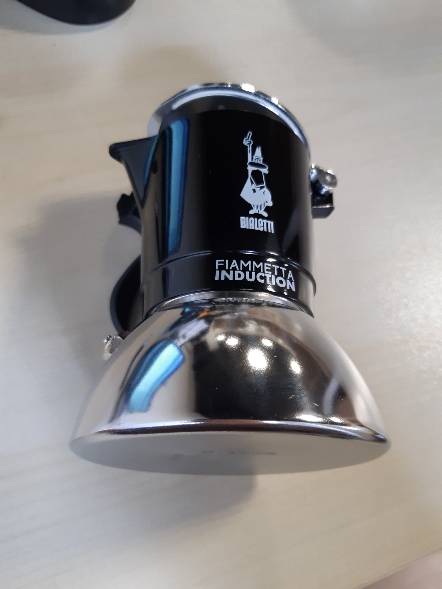 161247 - BIALETTI Fiammetta Ind. Makiato me 2 Kupa, Ngjyra e Zezë