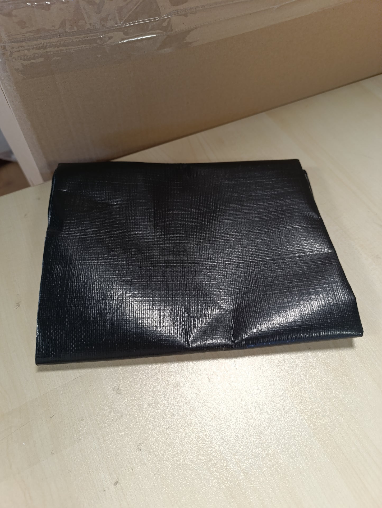 258305 - Dysheme mbjelljeje 100x100 cm, e papërshkueshme nga uji, e palosshme, për mbjellje bimësh