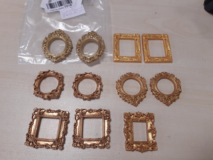 258391 - Set me 12 korniza fotografish mini vintage prej ari, ovale dhe drejtkëndëshe, për varje në mur