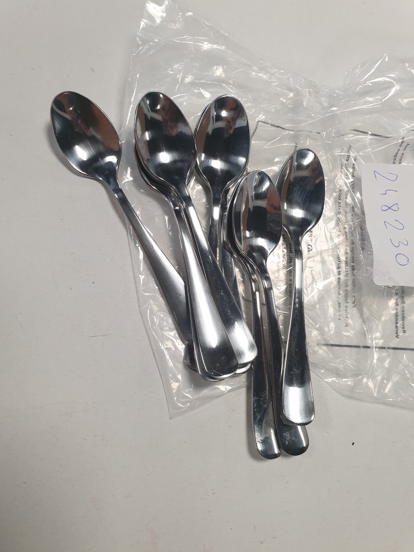 248230 - AMAZON BASICS Lugë Kafeje Çelik Inox 13.3 cm, Pako me 10 Copë