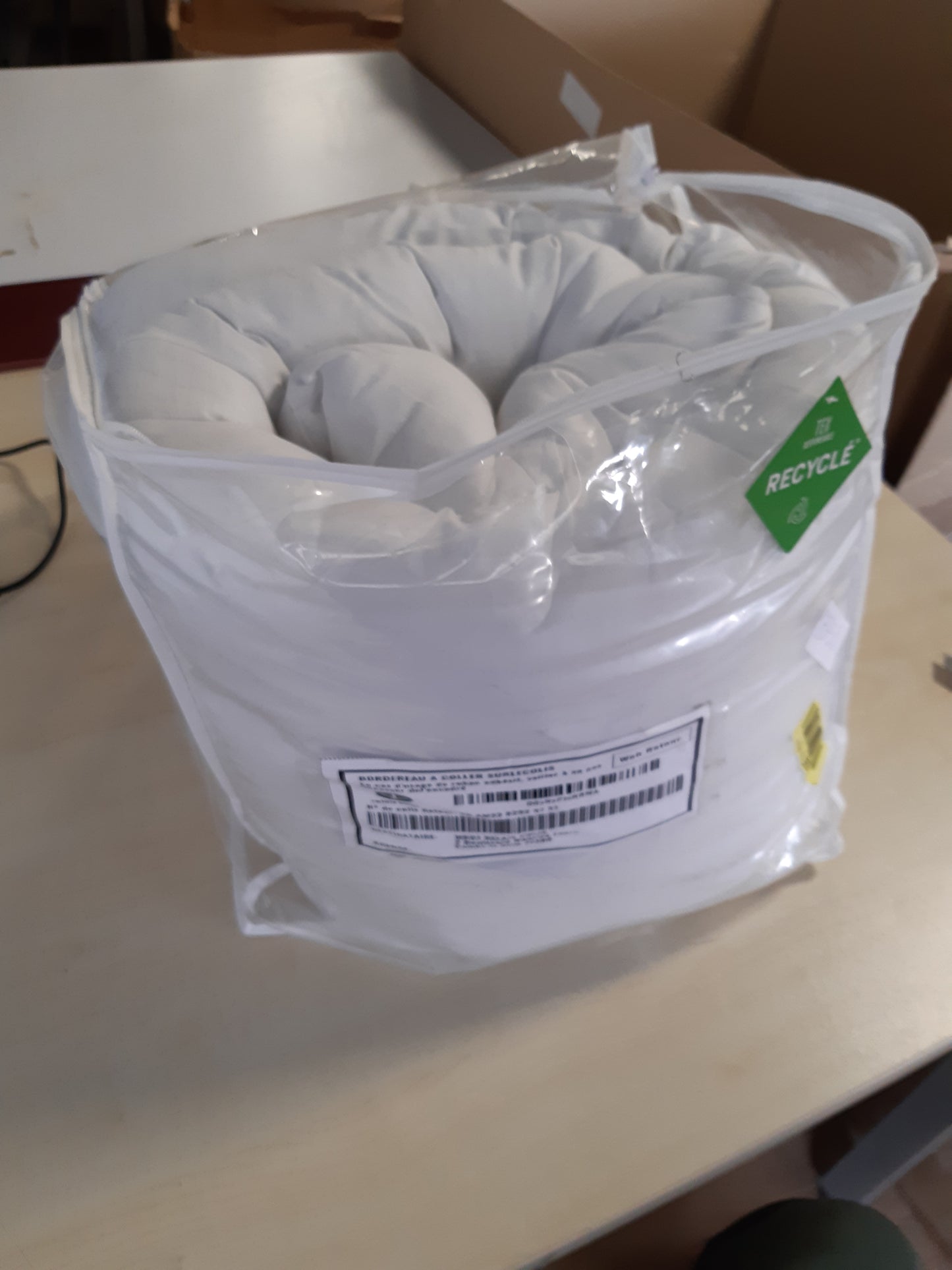 175458 - BLEU CALIN Mbajtëse Premium Comfort Alaska, 180 cm, Mbulesë nga Pambuk 100%, e Bardhë