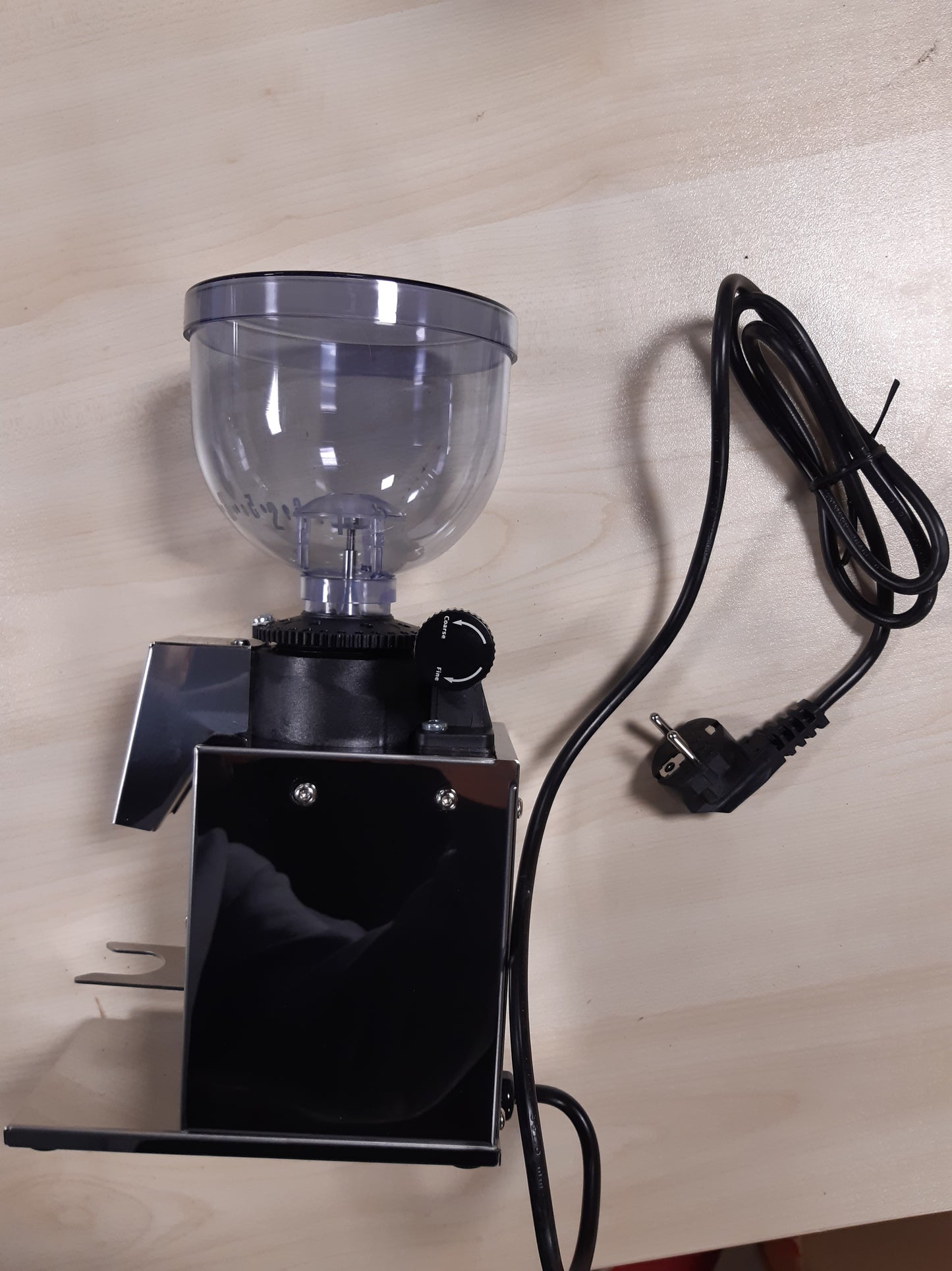 162050 - LELIT - Mulli Kafeje Fred, Kontroll Doze, freza konike 38mm, Materiali: Çelik Inox I Lëmuar, Modeli: PL043MMIUK Prima