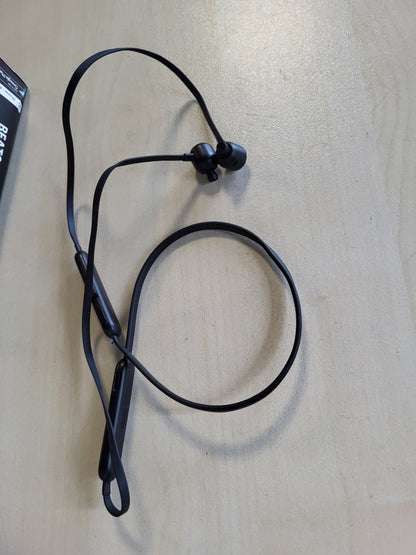 267907 - BEATS Kufje Flex për në vesh – Çip Apple W1, Kufje magnetike për në vesh, Bluetooth Klasa 1, 12 orë riprodhim, Pa tel – të zeza
