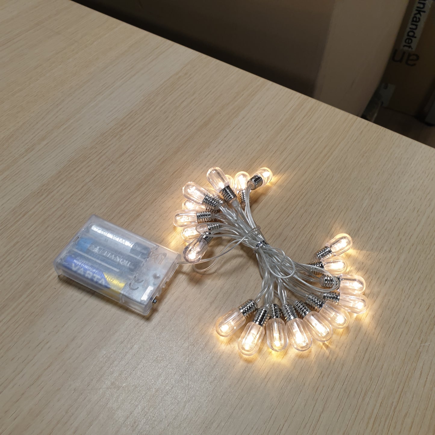 263542 - DRITA LED AGOTD me bateri, 20 drita dekorative transparente me glob, me kohëmatës, për përdorim të brendshëm dhe të jashtëm
