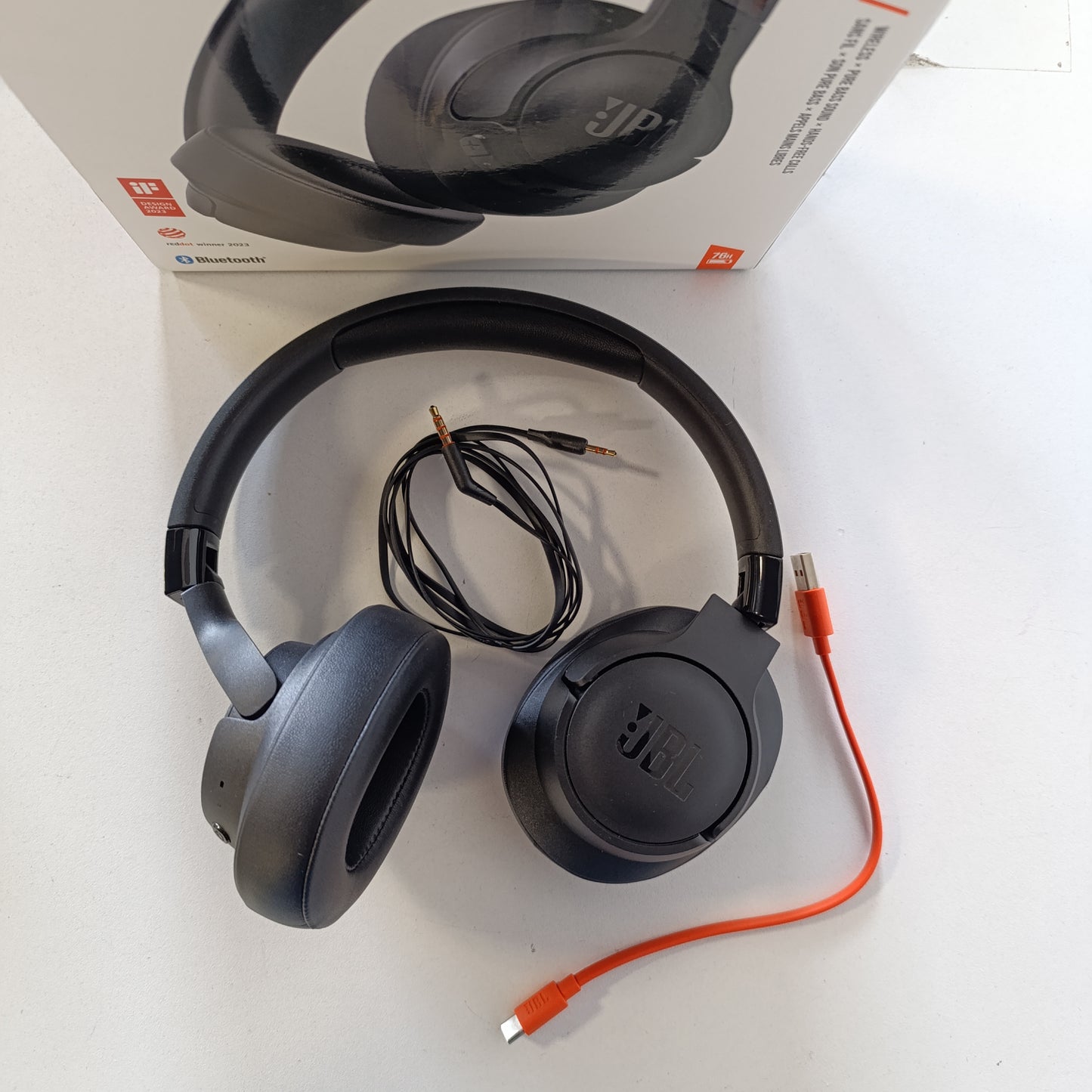 267797 - JBL KUFJE PA TEL TUNE 720BT, NGJYRA E ZEZË, BLUETOOTH 5.3, 76 ORË JETËGJATËSI BATERIE