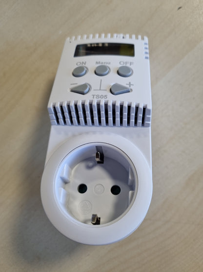 214267 - ELEKTROBOCK Termostat me prizë, ngrohës elektrik, diapazon i rregullueshëm temperature me mbrojtje nga ngrica