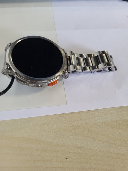 267984 - DREMAC Orë Inteligjente për Burra, Ekran i Madh HD 1.85", Bateri 730 mAh, Orë Sportive me Fener, Mbi 120 Modalitete Sportive, IP68, Monitor Rrahjeve të Zemrës 24/7, Monitor Gjumi për Android dhe iOS, Argjend