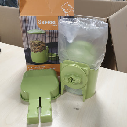 253996 - USHQYES PËR KAFSHË SHTËPIAKE KERBL, kapacitet 1000 ml, përmasat 11 x 20 x 20 cm, plastikë e qëndrueshme, për lepuj dhe kafshë të vogla