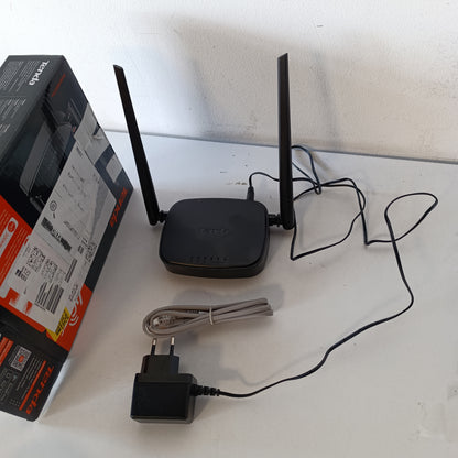 268206 - TENDA Router 4G03 Pro LTE, Kartë SIM për Router WiFi Mobile (4G Cat4 deri në 150 Mbps, 300 Mbps 2.4GHz), Porta USB-DC dhe LAN/WAN, Plug and Play, deri në 32 pajisje, Router WiFi me Kontrolle Prindërore