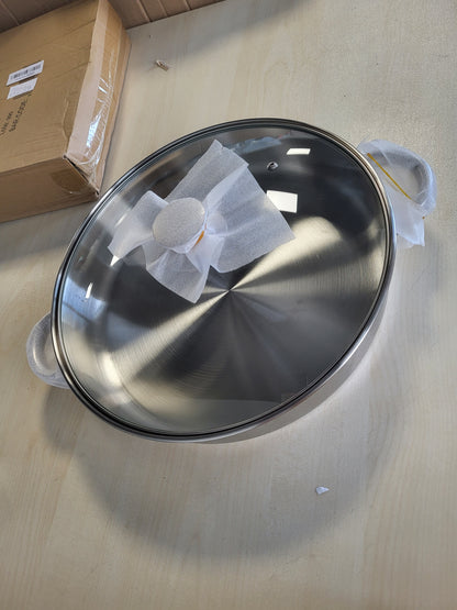 222135 - VIER Ena për tenxhere prej çeliku inox 18/10 – 30 cm Ø x 6.5 cm, Kapaciteti 4.6 litra, Me kapak qelqi, Doreza të zbrazëta dhe të forta