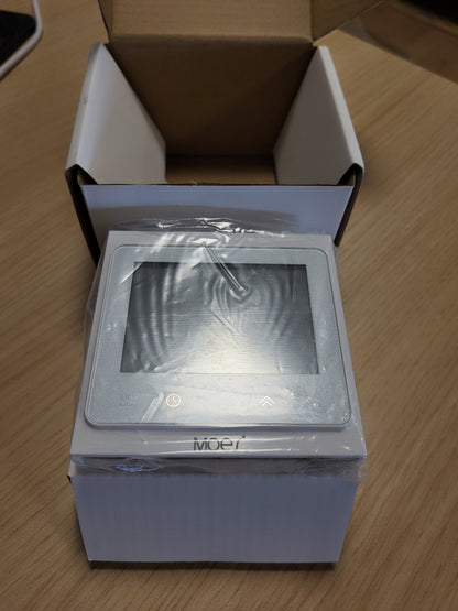217676 - MOES Termostat Dhome Smart WiFi, 5A, Kontrollues Temperature WiFi, i pajtueshëm me Smart Life/Tuya, Alexa dhe Google