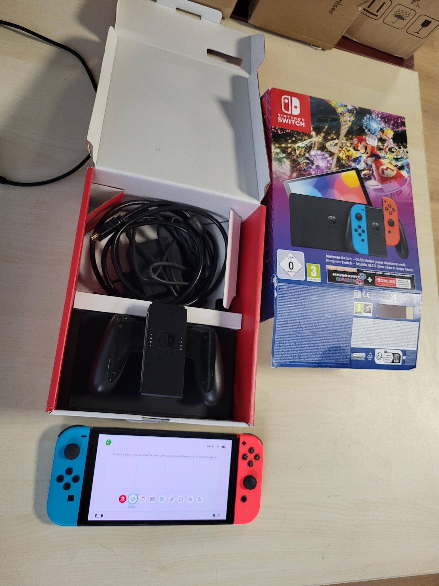 266005 - NINTENDO Modeli OLED Switch Mario Kart 8