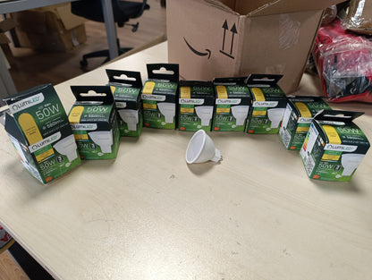 168386 - LUMILED Llampa LED 230V GU5.3, Set me 10 pjesë, MR16 6W (ekuivalent me llamba inkandeshente 50W), E bardhë e ngrohtë 3000K, 580 Lumen, Kënd rrezeje 120°