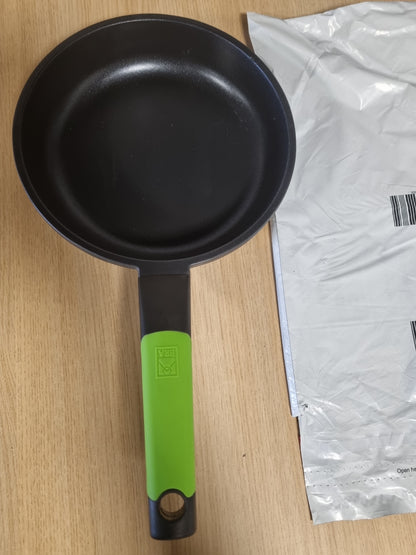 223324 - BRA PRIOR Tigan alumini i derdhur 22 cm me shtresë jo ngjitëse, i përshtatshëm për soba induksion