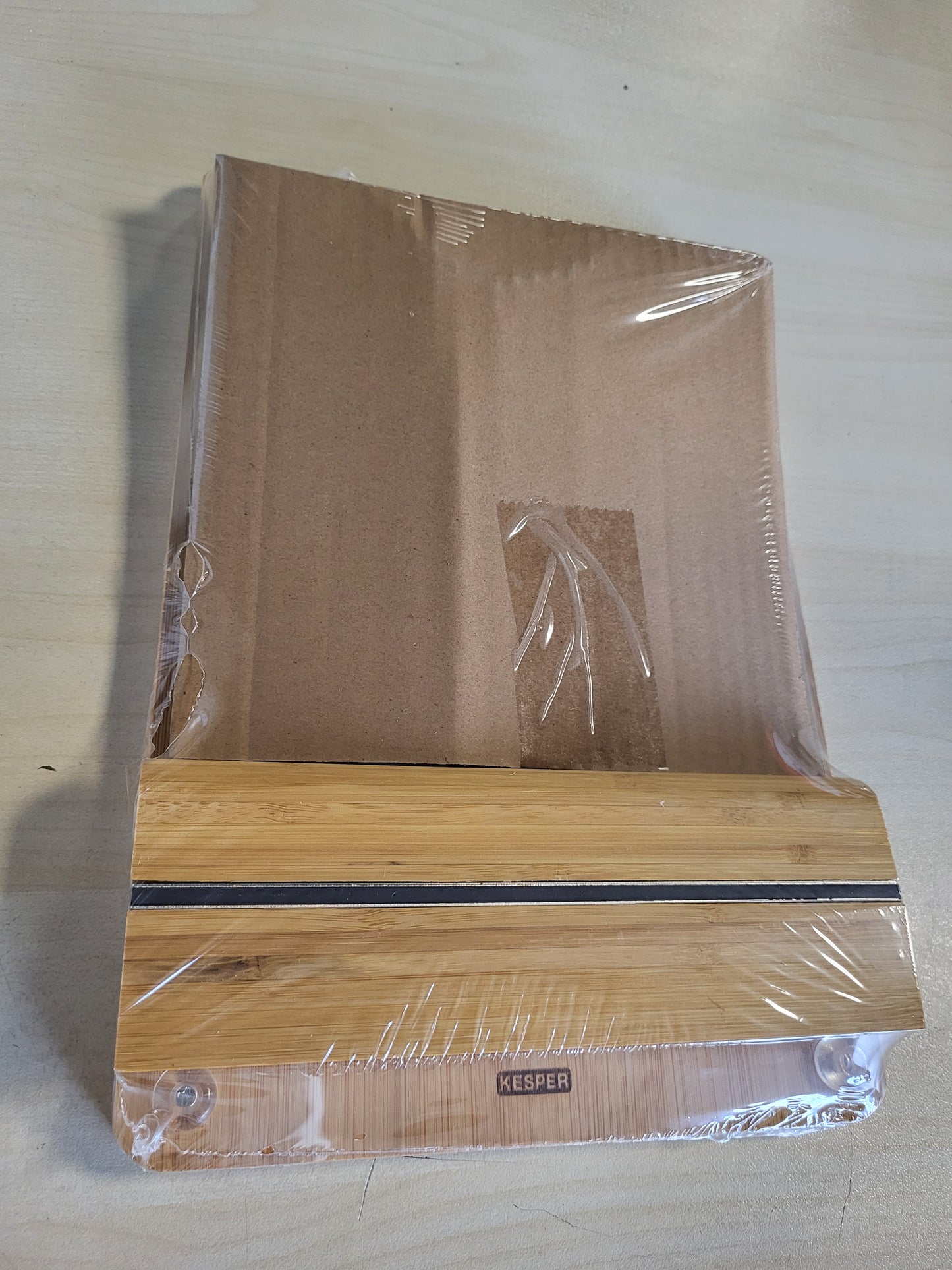 185938 - KESPER Dërrasë Prerëse Djathi me Takëme, Materiali Bambu dhe Çelik Inox, Dimensionet 30x20x8cm, Ngjyra e Bardhë - 58641 13