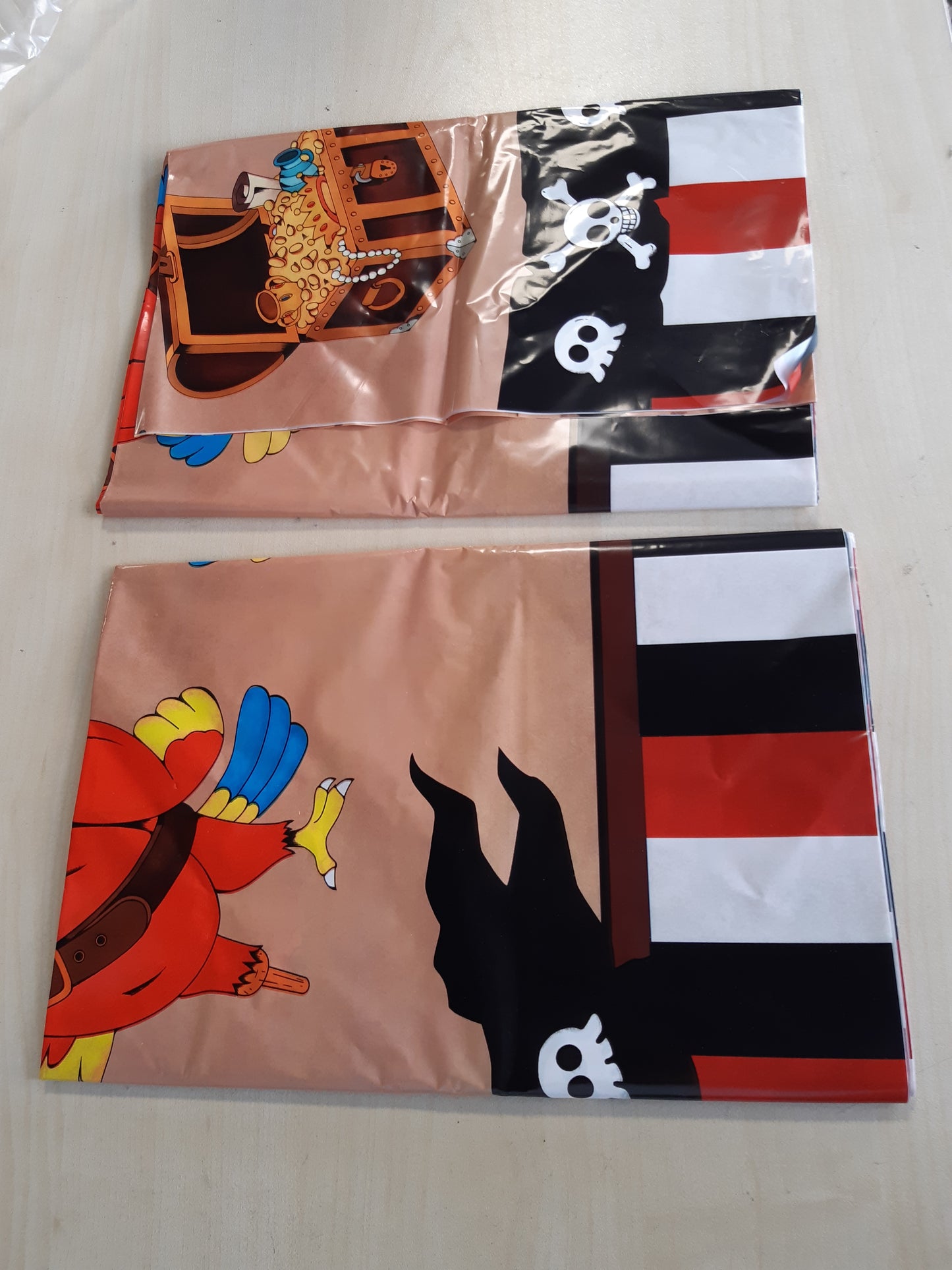 211537 - WERNNSAI Mbulesë Tavoline Pirate - Set 2 copë, Hartë Thesari, Dekor për Festa në Ujë, Drejtkëndëshe, për Fëmijë, Madhësia 137 x 274 cm
