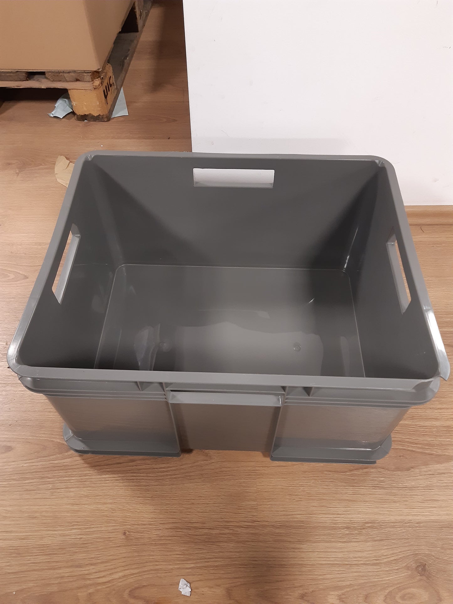 195665 - KEEPER Kuti Ruajtjeje me Doreza, Modeli Euro XXL, Materiali Procyclen, Kapacitet 54L, Seria Bruno Eco Line, Ngjyra Gri Eko