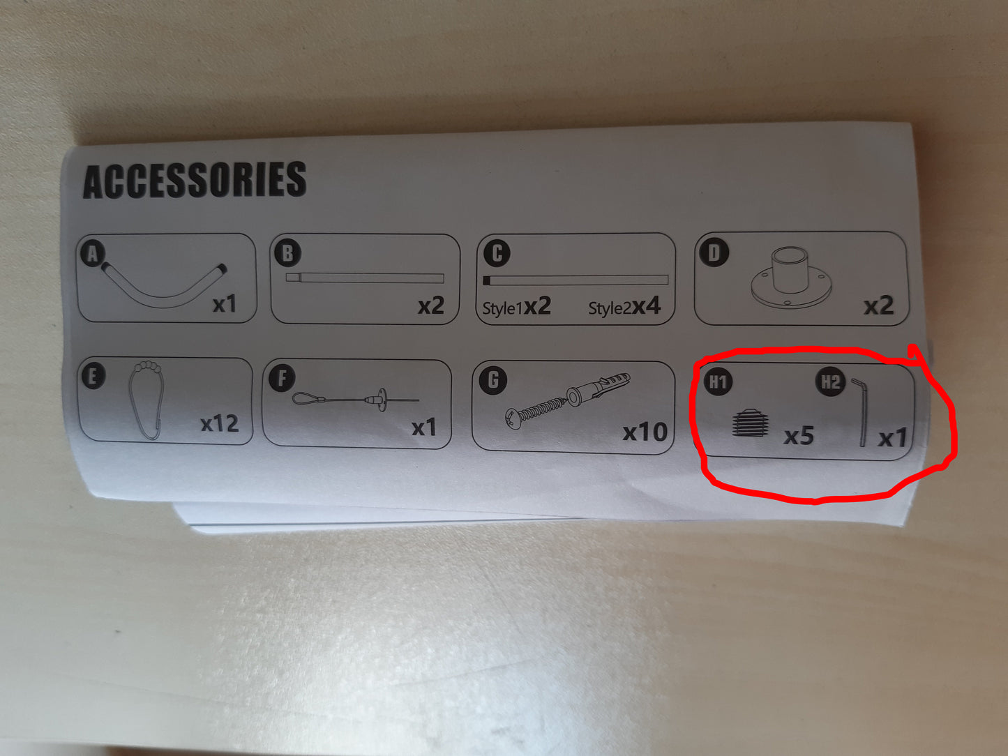 213406 - YAMPOS Shufër për perde dushi këndore në formë L, e rregullueshme, me 12 grepa dhe mbështetëse në tavan.