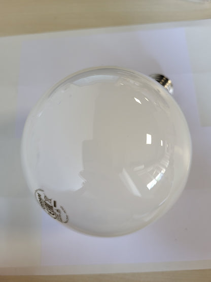 224611 - OSRAM Llambë LED Glob, E27, 5 W, 1055 lm, 2700 K, e bardhë e ngrohtë, klasë A, pa kohë ngrohjeje