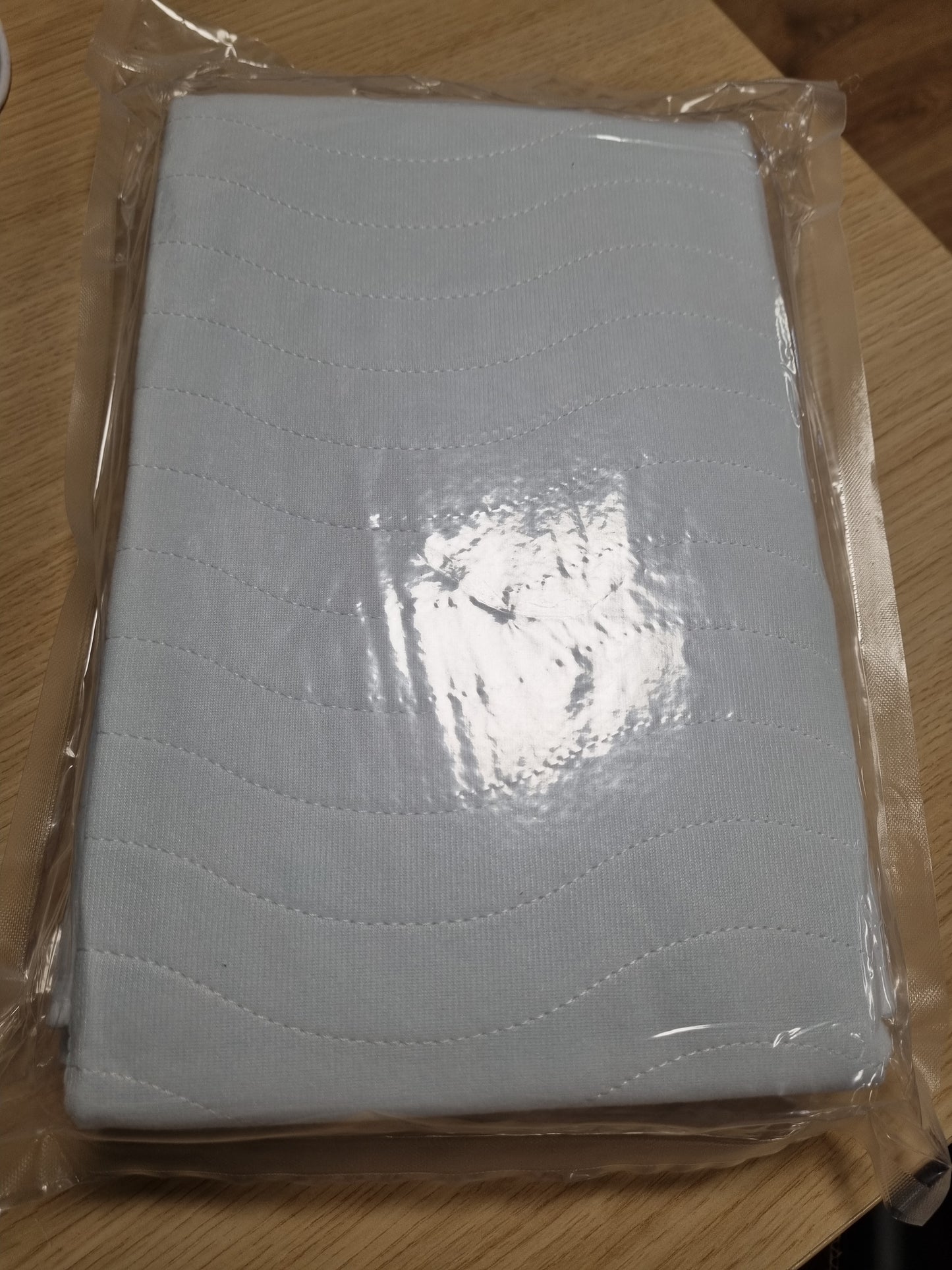 224252 - Mbrojtëse dysheku Barbons, 75x90 cm, pako me 2, e papërshkueshme nga uji për mosmbajtje urinare, e lahet