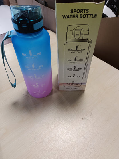 214475 - MUJIGAGA Shishe Uji Sportive 1.5L, me Filtër, e Graduar, me Shënues Kohe, e Lehtë për t’u Pastruar
