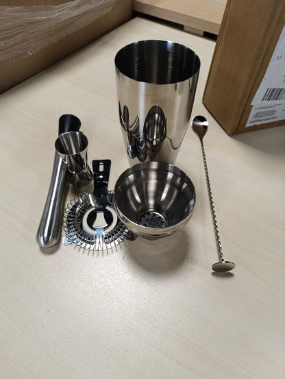223612 - AMAZON BASICS Set koktejlesh 5 copë, 70 cl, mikser, përzierës, sitë, enë për përzierje, çelik inox