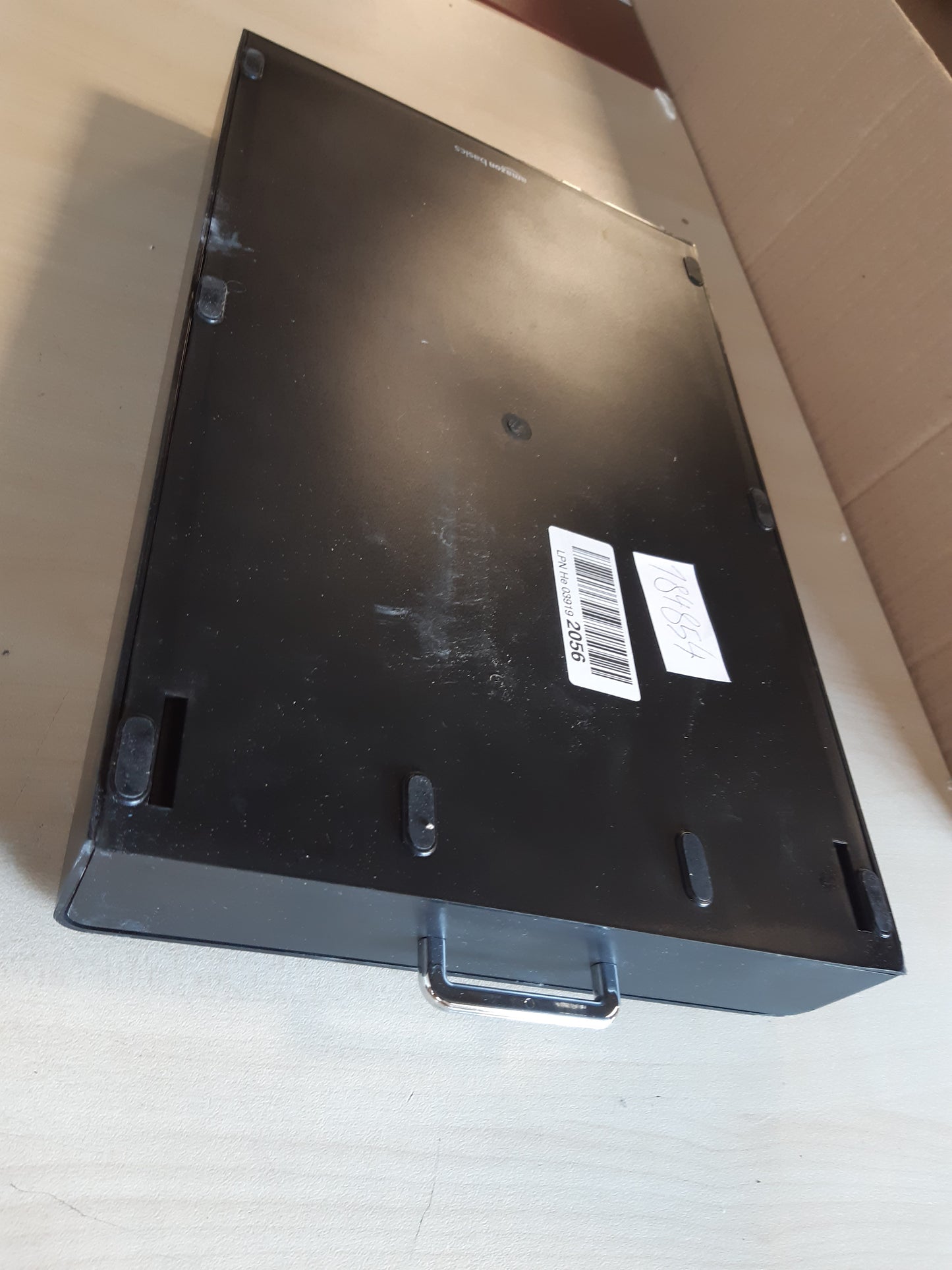 184854 - AMAZON BASICS Njësi Ruajtjeje Origjinale për Nespresso me 1 Sirtar - Kapacitet për 50 Kapsula, Ngjyra e Zezë