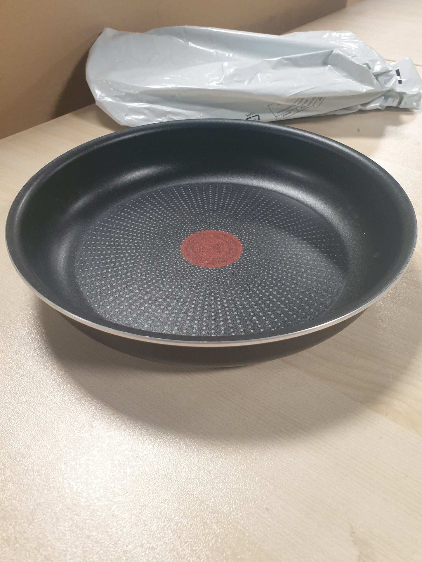 218118 - TEFAL Ingenio Poêle 24 cm, Induksion, Veshje jo ngjitëse, Mund të grumbullohet, I pajtueshëm me lavastovilje, Prodhuar në Francë, Natural Force L3960402