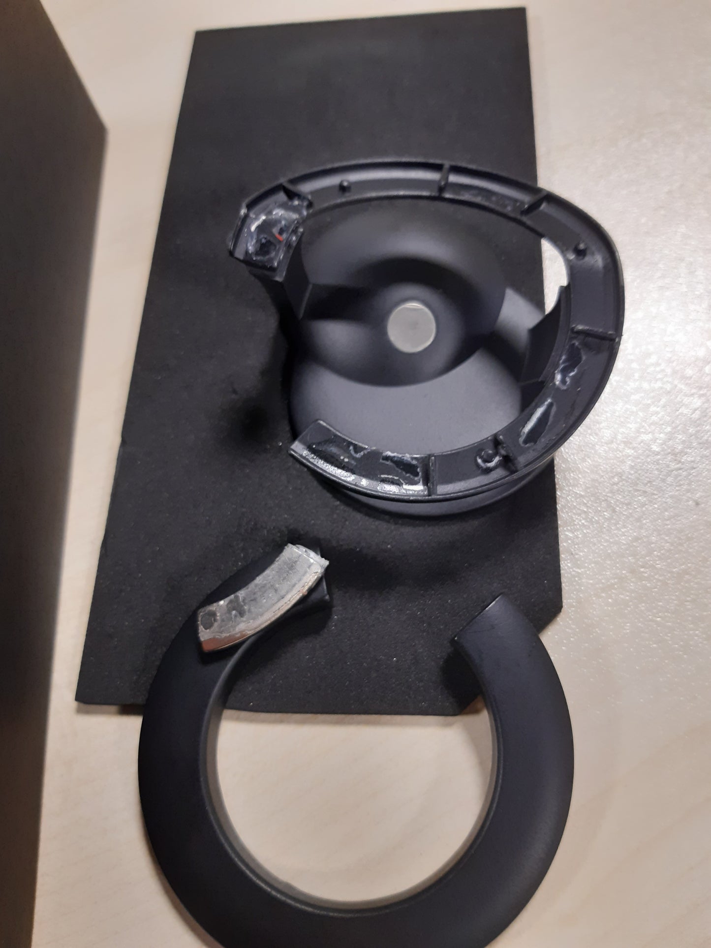 126153 - NOVIUM Stilolapsi Hoverpen Inteststellar Edition - i Bërë nga Lidhja Hapësinore, i Përshtatshëm për Zyrë, Luksuz Futuristik, Stilolaps Ekzekutiv, Dhuratë për Të Gjithë (Ngjyra e Zezë Hapësinore)