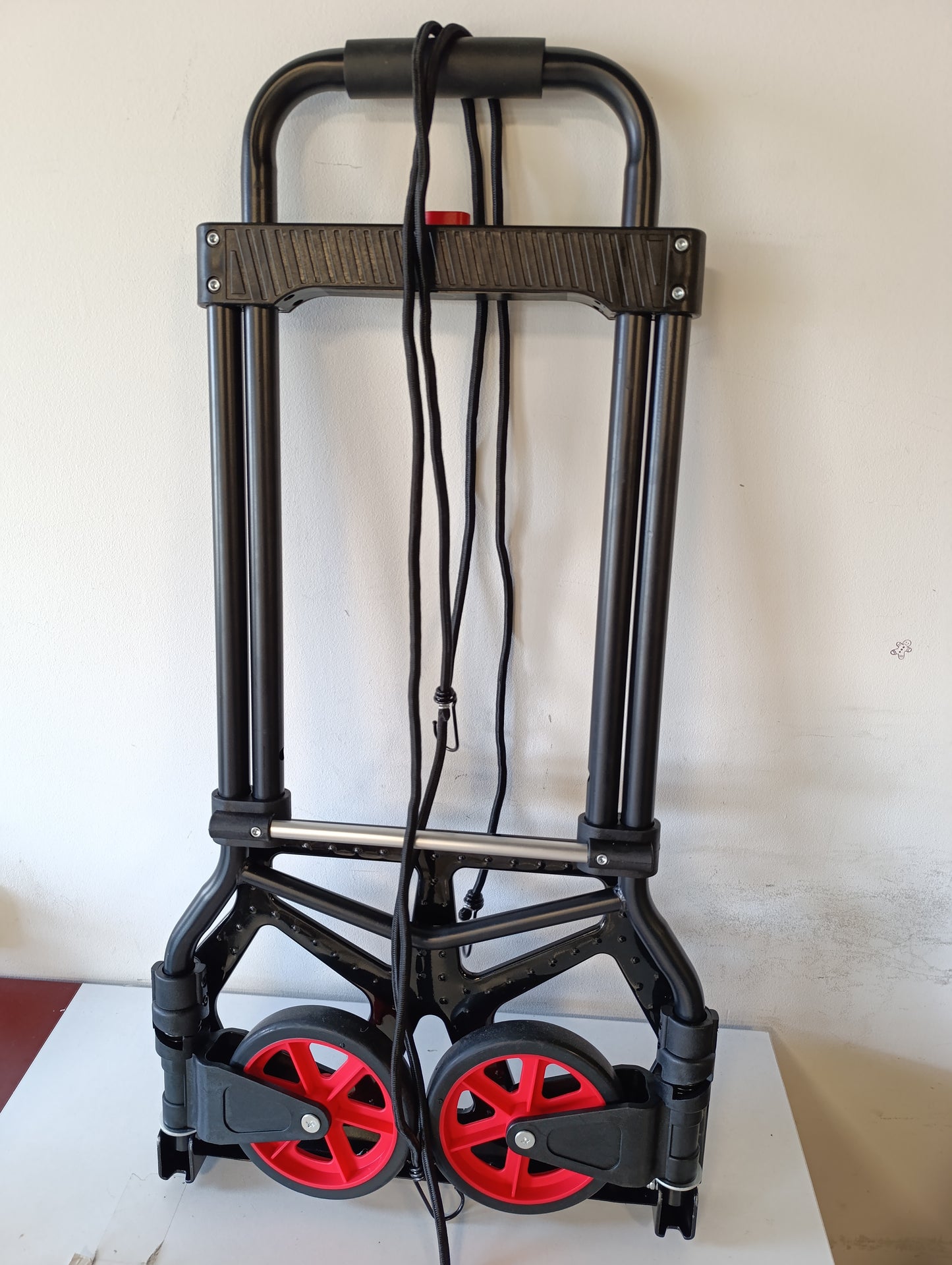 187280 - YEAUPE PRO Karrocë Transporti e Palosshme me Dorezë Teleskopike, Rrota Gome dhe 2 Rripa, Kapacitet Ngarkese 50 kg, e Zezë - Përdorim per Zhvendosje, Kopshtari apo Transport