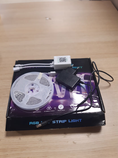 257828 - HOVVIDA SHIRIT LED 10M, 30 LED/METËR, SHIRIT LED RGB, 300 LED, APLIKACION DHE TELEKOMANDË