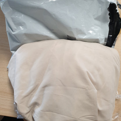 247910 - AMAZON BASICS Çarçaf i montuar me mikrofibër, Lartësia e dyshekut deri në 30 cm, 135 x 190 cm, Bezhë