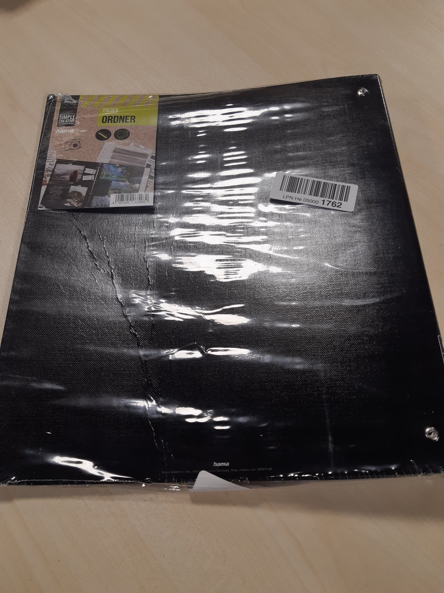 211399 - HAMA Dosje unazore A4, gjerësi kurrizore 39 mm, për portofol, zyrë dhe dokumentet, e zezë