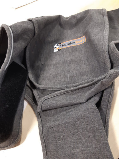 213550 - THUNDERSHIRT Kostum trupi për qen të shqetësuar, jelek qetësues, gri melanzh klasik, madhësia M