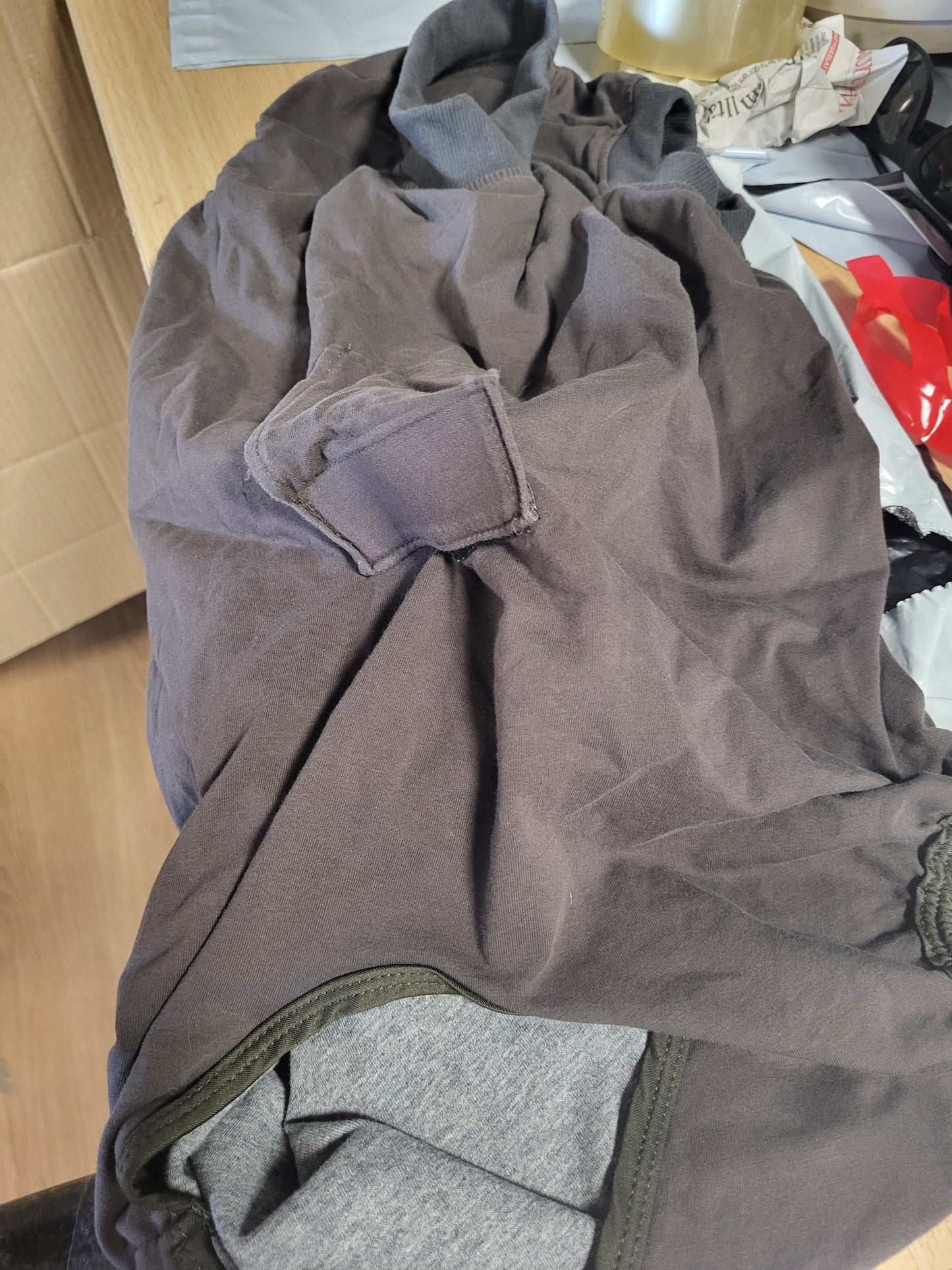 141888 - Scruffs Expedition Deluxe – Mantel tharës për qen (L)