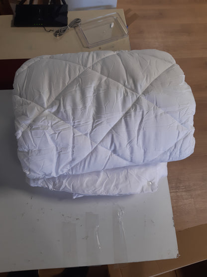 214645 - DREAMWAY Jorgan 140x200 cm për 4 sezone, i çertifikuar Oeko-Tex – 3 në 1 – 150 GSM Verë e lehtë + 300 GSM Mes sezoni – E kombinuar = 450 GSM Dimër i ngrohtë