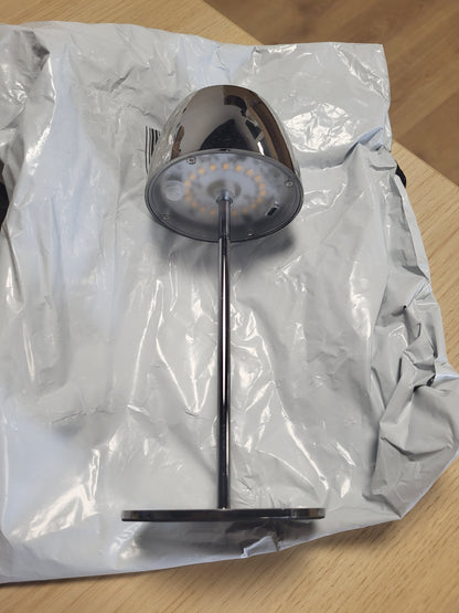 228371 - BRILONER - Llambë Mini LED pa Tel për Tavolinë, IP44, Kontroll me Prekje, Errësim pa Shkallë, Bateri dhe Burim Drite e Zëvendësueshme, 8x20 cm, Krom