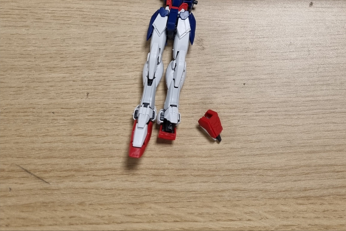 187431 - RG GUNDAM - Modeli ZERO EW 1/144 në Shkallë