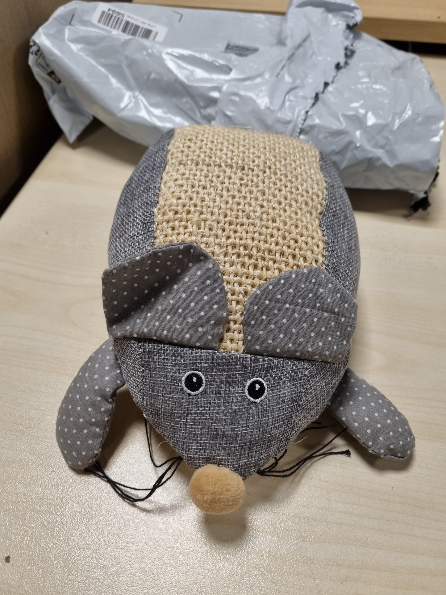 215772 - TRIXIE Miu XXL, Sisal/Pëlhurë, 30 cm