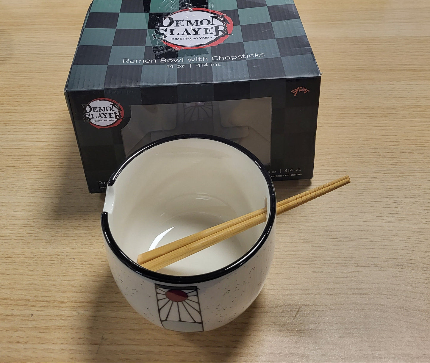 218691 - JUST FUNKY - Demon Slayer - Logo - Ramen Schüssel 414 ml, e Bardhë