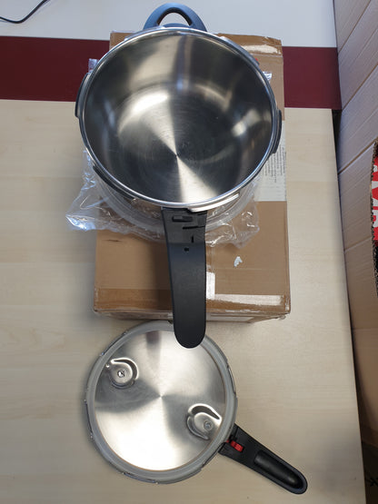 199300 - AMAZON BASICS Tenxhere me Presion prej Çeliku Inox, E Pajtueshme me Induksion, 4L