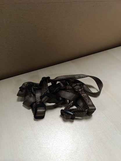 246938 - Ferplast - Parzmore sigurie për qen Brave, me 6 elementë fiksues, e rregullueshme, ngjyrë kafe