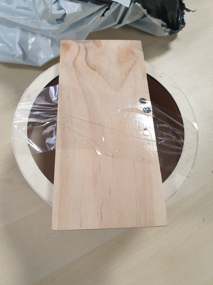 210084 - TRIXIE Biçikletë Ekuilibri Prej Druri, Ø 21 cm, E Patrajtuar, Sipërfaqe Vrapimi e Mbyllur me Mbulesë Tape, Kushineta me Sfera për Lëvizje të Lehta, Madhësia 21x24x10 cm, Modeli 60922