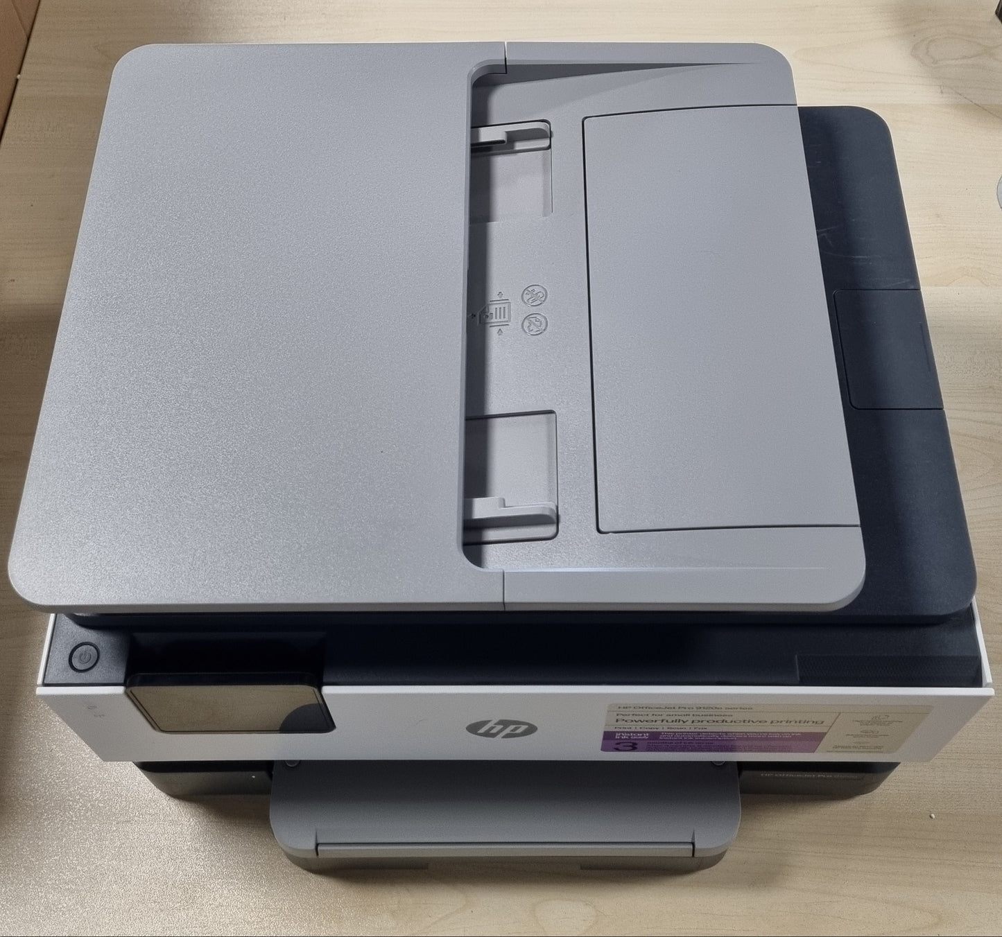 267597 - HP Printer shumëfunksional OfficeJet Pro 9120e, 6 muaj printim falas me bojë të menjëhershme, printer, skaner, fotokopjues, faks, Wi-Fi, LAN, printim në të dyja anët, AirPrint, gri dhe i bardhë
